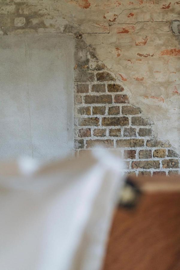 Bbrut Couette-café *